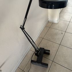 Ring Light, Magnifier.