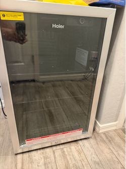 Haier Beverage Refrigerator model HEBF100BXS