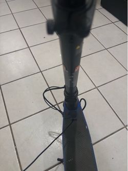 Electric scooter