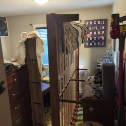 King Bedframe Wood Walnut Stain