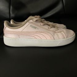 Puma Classic Toddler Shoes Size 9C Pink White Low Top Slip On