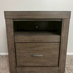 Living Spaces 1-Drawer Nightstand