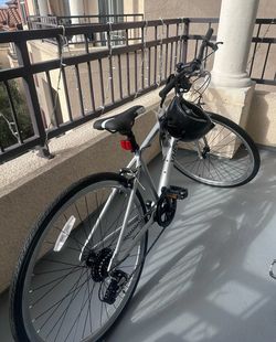 Never Used Hyper Hybrid Bike
