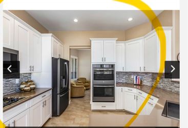 White Shaker Kitchen Cabinets