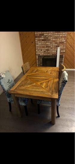 Dining Table + Chairs