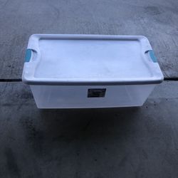 Plastic Storage Containers For Sale
