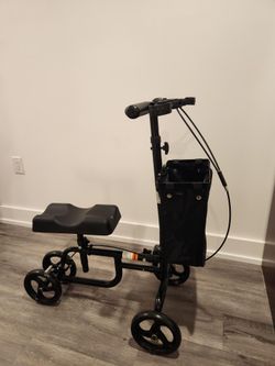 Knee Scooter and Leg Elevation pillow