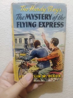 Vintage hardy boys 1940s book