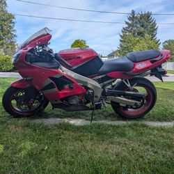 2002 Kawasaki ZX6R