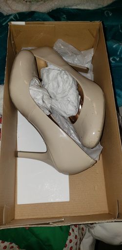 George Beige/Cream Heel 8 1/2
