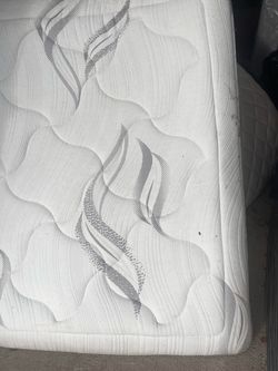 Queen mattress