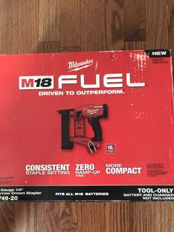 Milwaukee Fuel M18 18ga Narrow crown stapler tool only