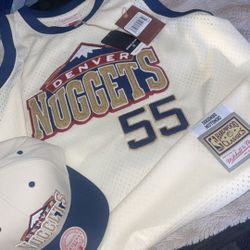 Mitchell And Ness 