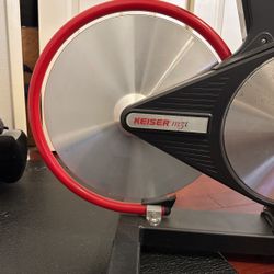 KEISER M3i Spin Bike