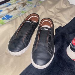 Kids Lacoste Leather Shoe Size 1.5Y $20