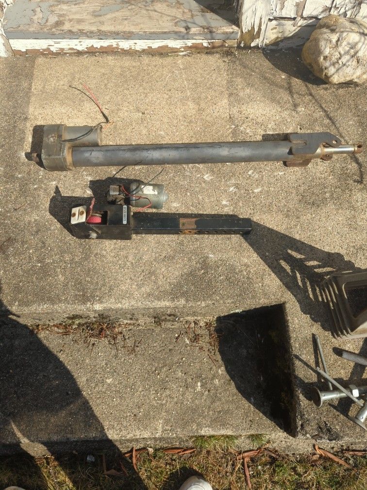 12 Volt Motors
