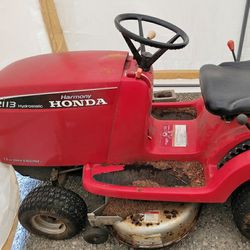 Honda Harmony 113 Riding Lawn mower