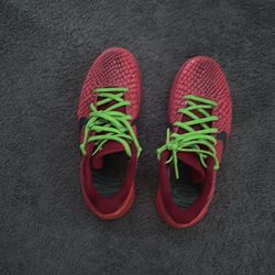 Nike Kobe Reverse Grenches