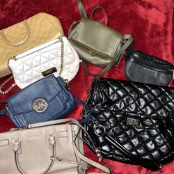 7 Handbags/purses