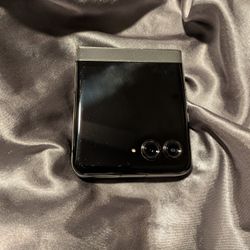 2024 Motorola Razr