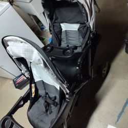 Twin Stroller and car seats