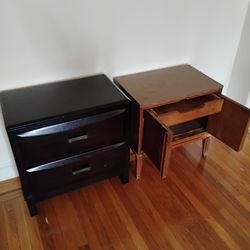 Dark Mahogany Wood Drawer / Coffee Table