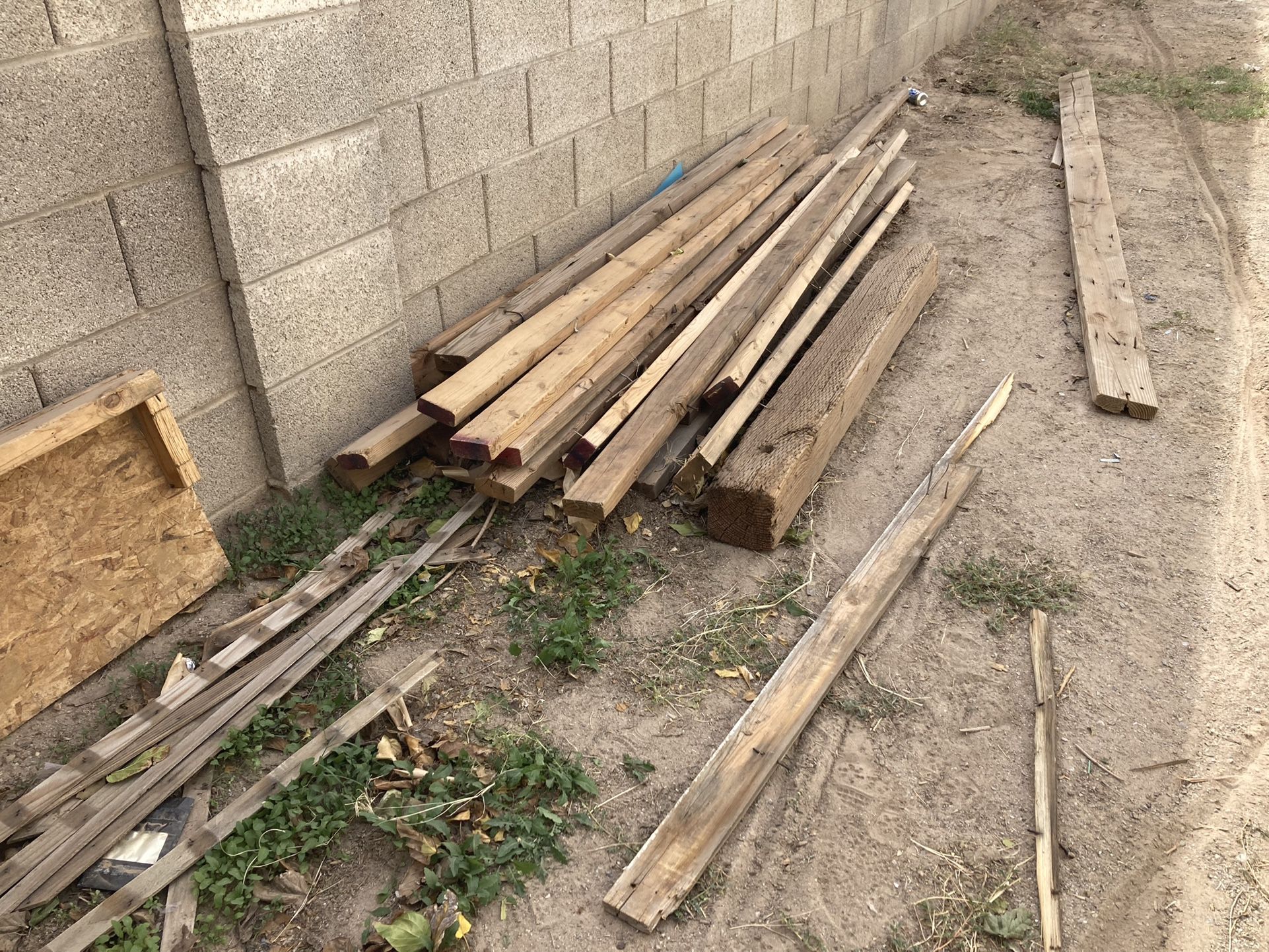 Wood 4x6” Posts 12’ for Sale in Las Vegas, NV OfferUp