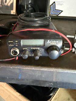 Cobra 19 DX IV CB Radio