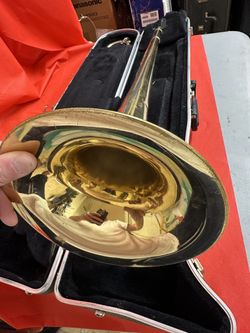 DON’T RENT! Holton TR602 Trombone High School Band $300 Firm