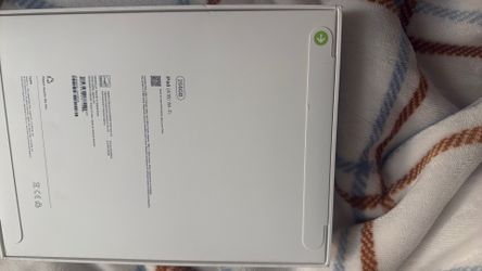 Apple iPad 11-inch Silver