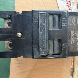 200A Main Breaker