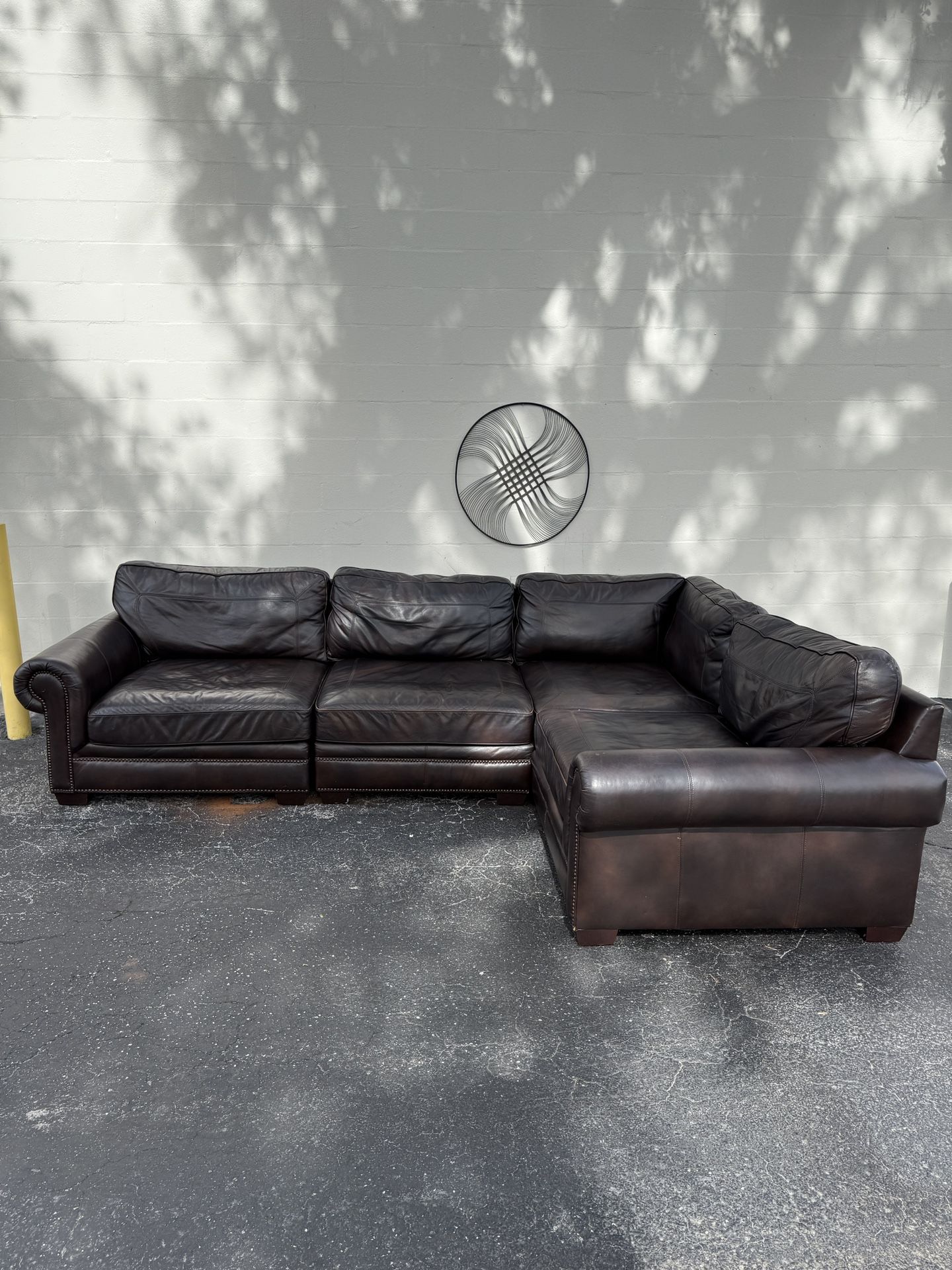 🔥 Bernhardt Genuine Leather Sectional Sofa - High-End Comfort & Style! 🔥