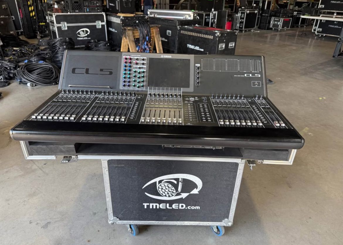 ya maha CL5 DigitalMixer