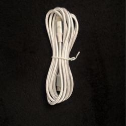 USB C to lightning cable 