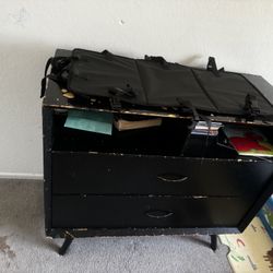 2 Free Dresser Drawers And Free Vanity Desk 