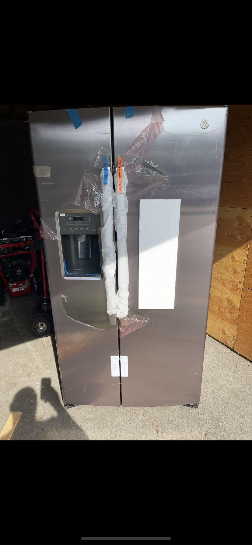 Refrigerator
