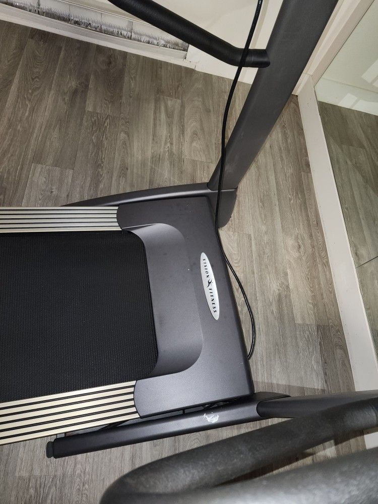 vision fitness treadmill t9450 for Sale in Kent, WA OfferUp