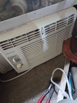 Many air conditioners.  5000 but and up