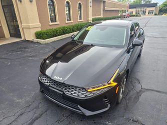 2022 Kia K5