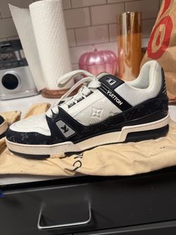 LV sneaker 100% real !!