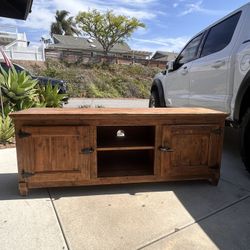 TV stand 