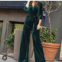 Size Small Jumpsuit Green