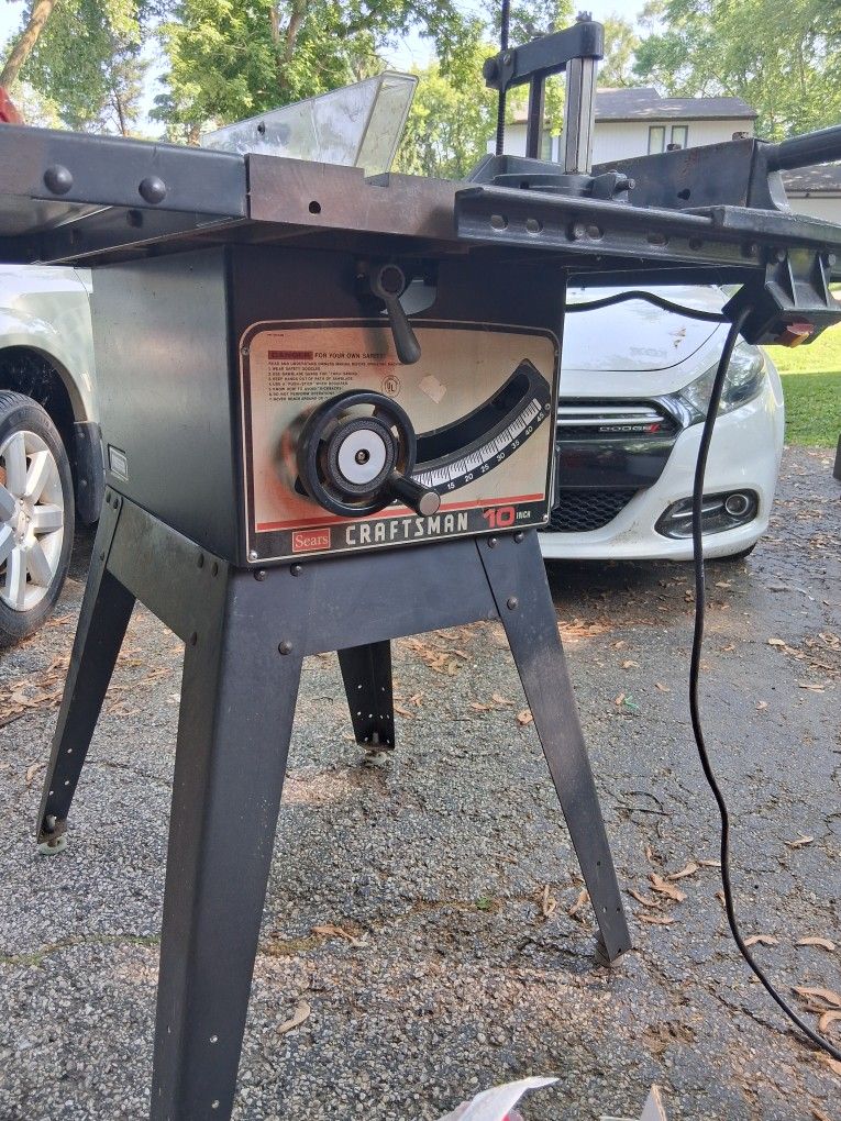 Craftsman 10 Inch Tablesaw