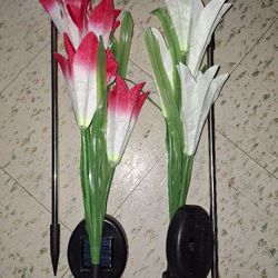 2 Solar Flower Yard Decor New