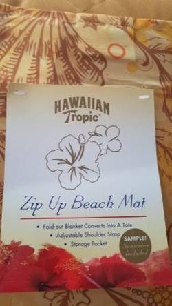 NEW Beach Mat/Blanket, Zip-Up - New From Hawaiian Tropic