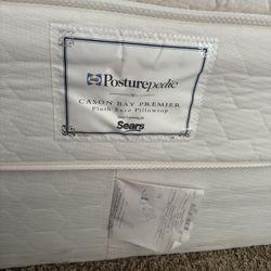Sealy Full Mattress With Spring box 