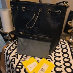 Marc Jacobs Large Bucket Bag NWT