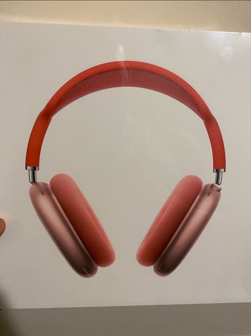 AirPods Max pink