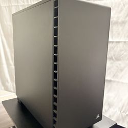 350 OBO – Matte Black Gaming PC – GTX 1080, i7-6700, 16GB RAM, Windows 10 Pro – Like New Condition