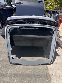 2023-2026 TOYOTA PRIUS TAILGATE